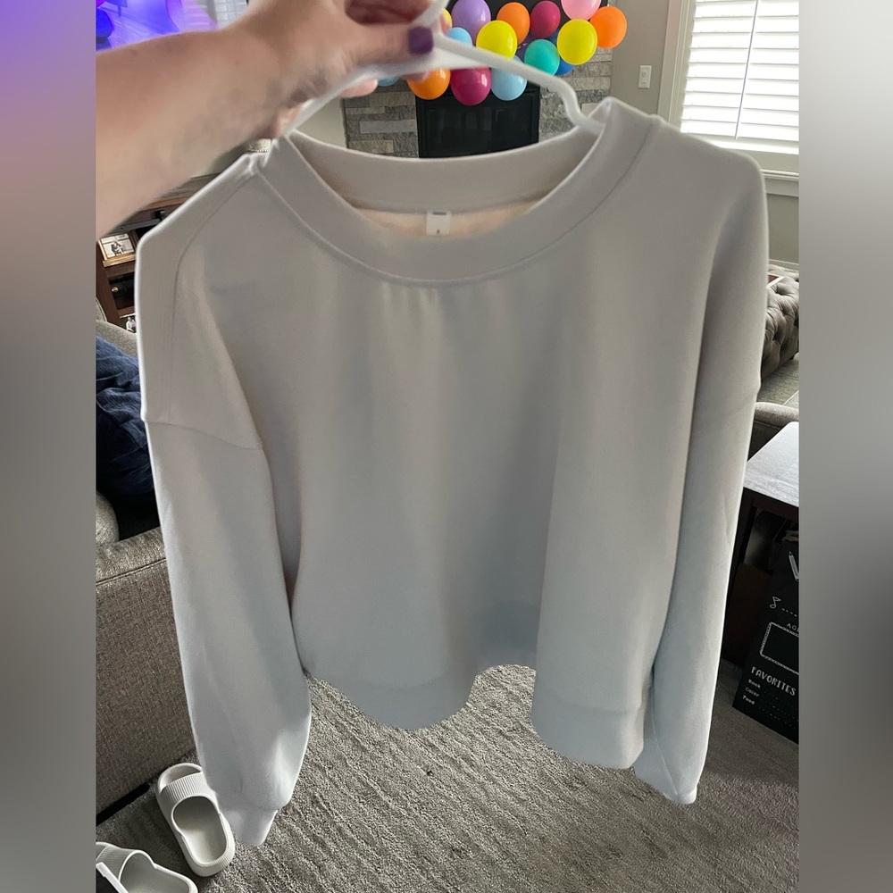 Lululemon softstream crewneck pullover (bone)